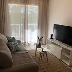 Departamento 2 Dormitorios A Estrenar Muy Bien Ubicado!